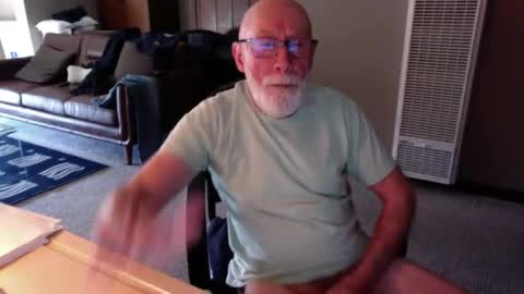 thickmorninwood online show from May 16, 2026, 3:33 pm