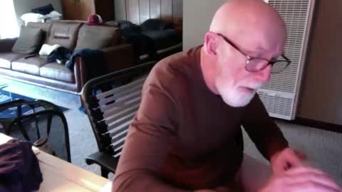 thickmorninwood online show from June 5, 2026, 4:24 pm