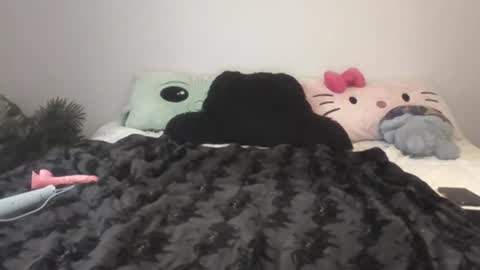 thickpuppygirl online show from July 10, 2026, 9:39 pm