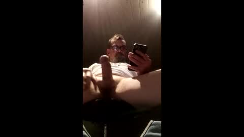 Snapshot of thickwhiteboydick chatting on April 17, 2026, 9:23 am thickwhiteboydick online show from April 17, 2026, 9:23 am