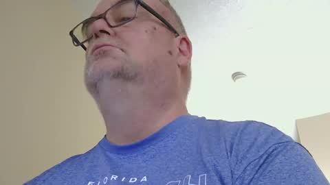 Snapshot of thickwhiteload chatting on February 18, 2026, 8:16 pm thickwhiteload online show from February 18, 2026, 8:16 pm