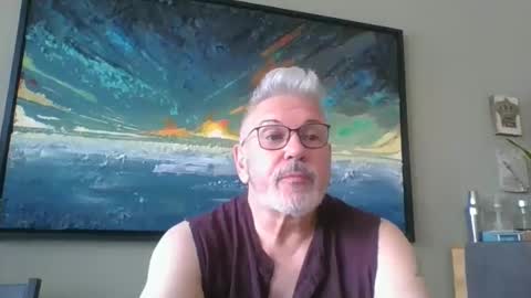 Snapshot of thierrypapineau chatting on April 22, 2026, 8:21 pm thierrypapineau online show from April 22, 2026, 8:21 pm
