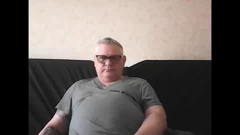 Thierrysymp online show from February 9, 2025, 10:20 am