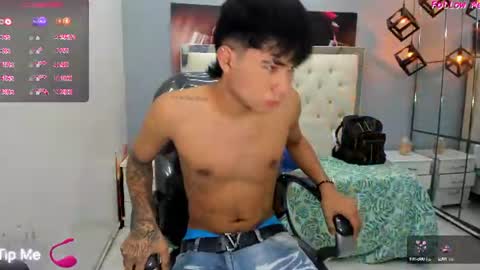  THIAGO COLLINS  online show from June 21, 2026, 10:45 pm