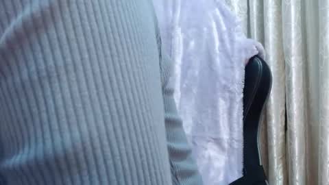 Snapshot of thin33 chatting on February 9, 2026, 2:15 am sara online show from February 9, 2026, 2:15 am