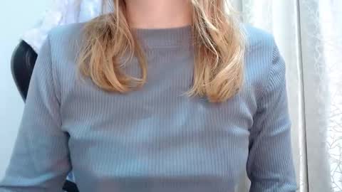 Snapshot of thin33 chatting on March 3, 2026, 2:07 am sara online show from March 3, 2026, 2:07 am