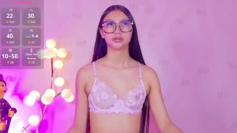Eva  online show from July 24, 2026, 1:20 pm