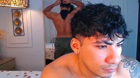 Snapshot of thirstmen_ chatting on December 19, 2025, 1:29 pm MICHAEL AND CRISS online show from December 19, 2025, 1:29 pm