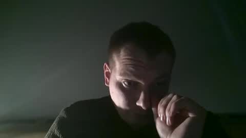 thisboyislooking online show from March 31, 2026, 10:32 pm