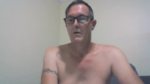 Snapshot of thisiswatiwant chatting on December 31, 2024, 2:03 pm thisiswatiwant online show from December 31, 2024, 2:03 pm