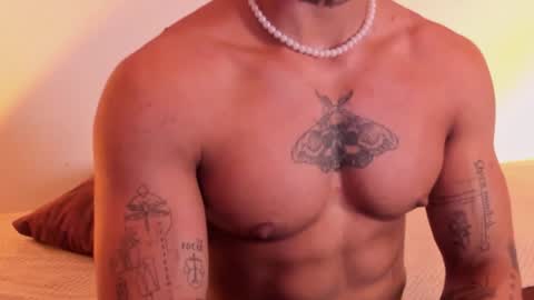 Snapshot of thomas_fit1 chatting on January 17, 2025, 3:34 am Thomas 3 JUST STAY AND BE MY LAST LOVE online show from January 17, 2025, 3:34 am