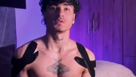 Snapshot of thomas_fit1 chatting on September 11, 2025, 4:12 am Thomas 3 JUST STAY AND BE MY LAST LOVE online show from September 11, 2025, 4:12 am