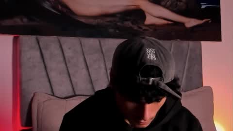 Snapshot of thomas_fit1 chatting on November 4, 2025, 2:21 am Thomas 3 JUST STAY AND BE MY LAST LOVE online show from November 4, 2025, 2:21 am