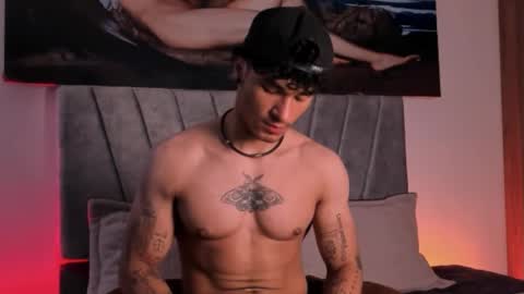 Snapshot of thomas_fit1 chatting on November 7, 2025, 5:57 pm Thomas 3 JUST STAY AND BE MY LAST LOVE online show from November 7, 2025, 5:57 pm