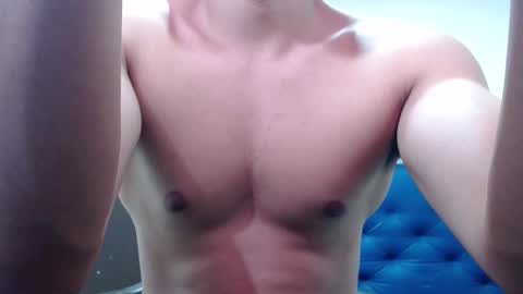 Snapshot of thomas_neuman chatting on January 27, 2025, 3:50 pm Thomas online show from January 27, 2025, 3:50 pm