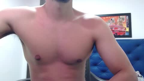 Snapshot of thomas_neuman chatting on February 3, 2025, 8:03 pm Thomas online show from February 3, 2025, 8:03 pm