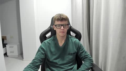 Tomas online show from January 13, 2025, 7:21 pm