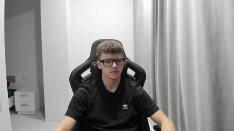 Tomas online show from January 15, 2025, 11:08 pm