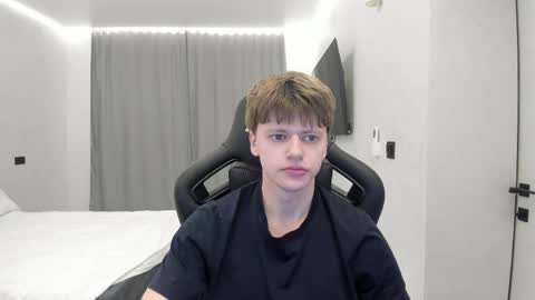 Tomas online show from April 16, 2026, 6:09 pm