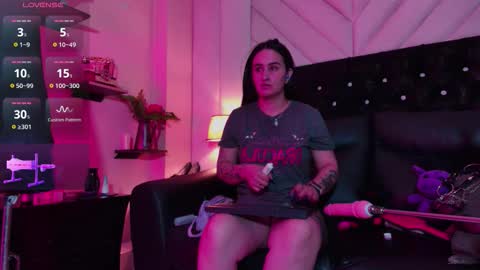 Snapshot of thomasandsamantha chatting on February 27, 2026, 1:22 pm thomasandsamantha online show from February 27, 2026, 1:22 pm