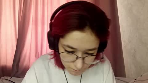 Lina online show from January 8, 2026, 6:16 am