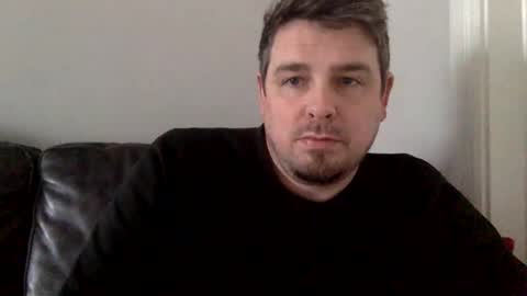 Snapshot of thomisfra chatting on February 23, 2025, 12:37 pm thomisfra online show from February 23, 2025, 12:37 pm