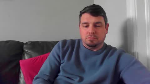 Snapshot of thomisfra chatting on March 10, 2026, 11:15 am thomisfra online show from March 10, 2026, 11:15 am