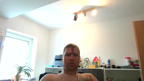 thomsen1478 online show from February 17, 2026, 9:17 am