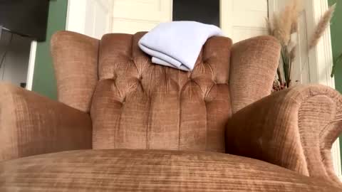 thomss123 online show from February 15, 2026, 1:09 pm