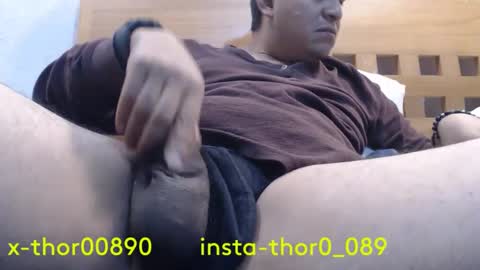 Snapshot of thor0200 chatting on December 4, 2024, 5:16 am thor0200 online show from December 4, 2024, 5:16 am