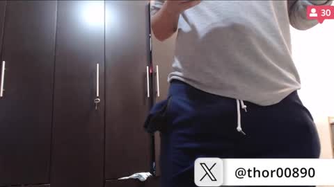 Snapshot of thor0200 chatting on January 30, 2025, 4:58 am thor0200 online show from January 30, 2025, 4:58 am