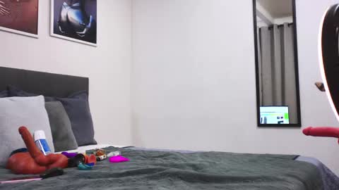 Thor Dosson online show from December 16, 2024, 3:19 am