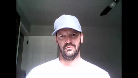 Snapshot of throbinwilliam chatting on September 10, 2025, 6:52 pm Throbin Williams online show from September 10, 2025, 6:52 pm