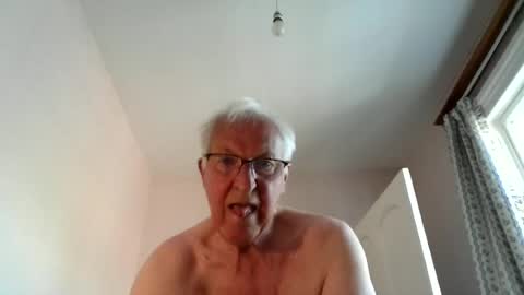 Snapshot of thruster99 chatting on July 2, 2026, 8:42 am thruster99 online show from July 2, 2026, 8:42 am