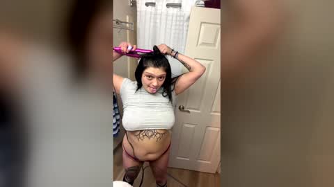 Snapshot of tht_1latinabarbie chatting on February 12, 2026, 4:51 am LatinaBarbie666 online show from February 12, 2026, 4:51 am