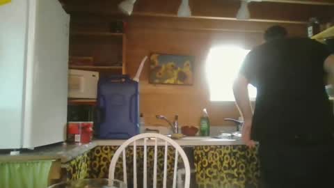 Snapshot of thunderjacker chatting on September 23, 2025, 3:09 am The Pen is Mightier than Sword online show from September 23, 2025, 3:09 am