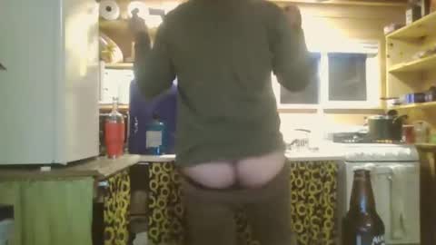 Snapshot of thunderjacker chatting on November 21, 2025, 1:59 am The Pen is Mightier than Sword online show from November 21, 2025, 1:59 am