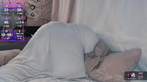 Snapshot of tia_meow chatting on February 20, 2025, 1:03 am tiameow online show from February 20, 2025, 1:03 am