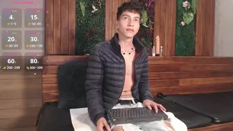 Tiam Muller online show from October 29, 2025, 4:04 am