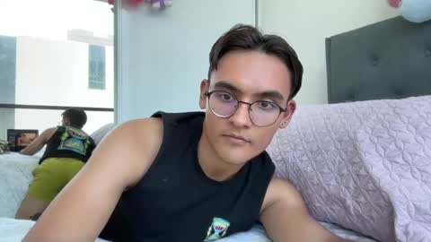 Snapshot of tian_velasquez chatting on January 7, 2025, 2:53 am tian_velasquez online show from January 7, 2025, 2:53 am