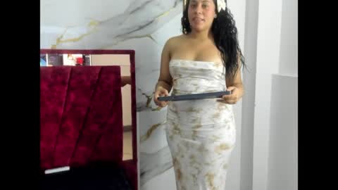 Snapshot of tiana_hots chatting on May 5, 2026, 11:24 pm tiana_hots online show from May 5, 2026, 11:24 pm