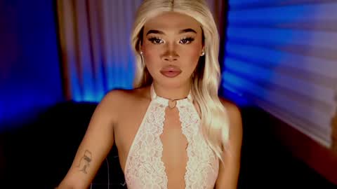 Snapshot of tiara_perezx chatting on October 24, 2025, 4:58 pm Sam online show from October 24, 2025, 4:58 pm