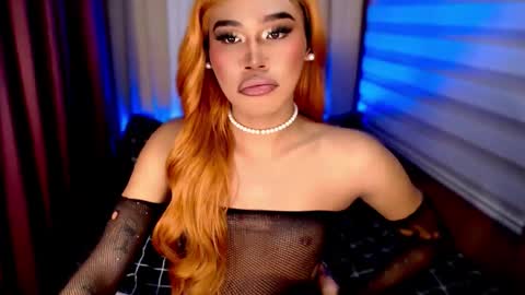 Snapshot of tiara_perezx chatting on November 29, 2025, 7:55 am Sam online show from November 29, 2025, 7:55 am