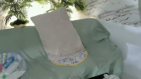 VictoriaSEPARATED FOR 15YEARS online show from June 15, 2026, 2:58 am
