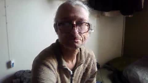 tiddles12345 online show from April 26, 2026, 12:36 pm