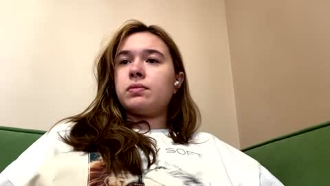 Nika online show from June 18, 2026, 8:14 am