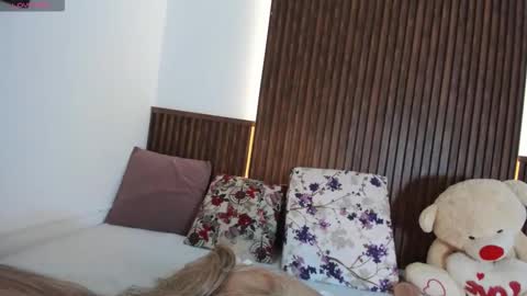 Snapshot of tifanny_doll01 chatting on November 10, 2025, 2:27 pm tifanny_doll01 online show from November 10, 2025, 2:27 pm