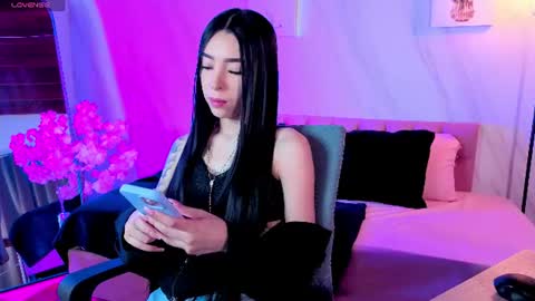 Snapshot of tifanny_m chatting on July 15, 2026, 3:50 pm TIFANNY online show from July 15, 2026, 3:50 pm