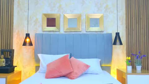 Snapshot of tifany_boobsgb chatting on October 31, 2025, 9:16 pm Dana Montoya online show from October 31, 2025, 9:16 pm