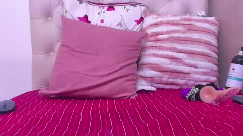    online show from December 9, 2024, 7:50 pm